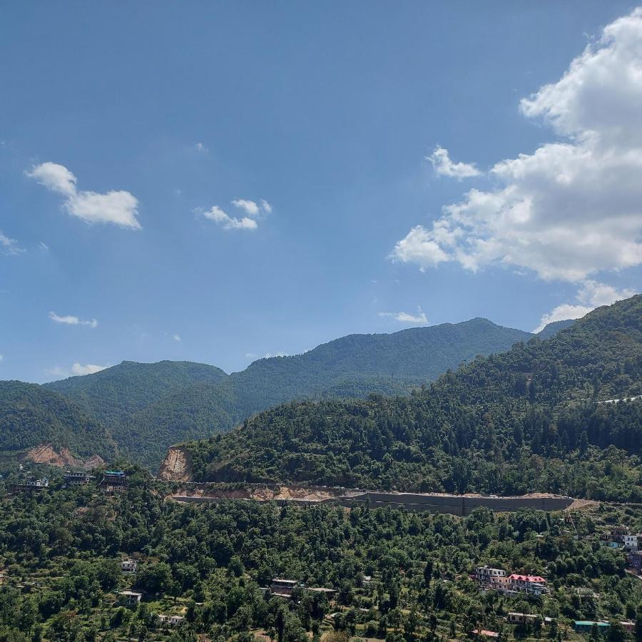 Mount Heaven Hotel Kandāghāt Kültér fotó